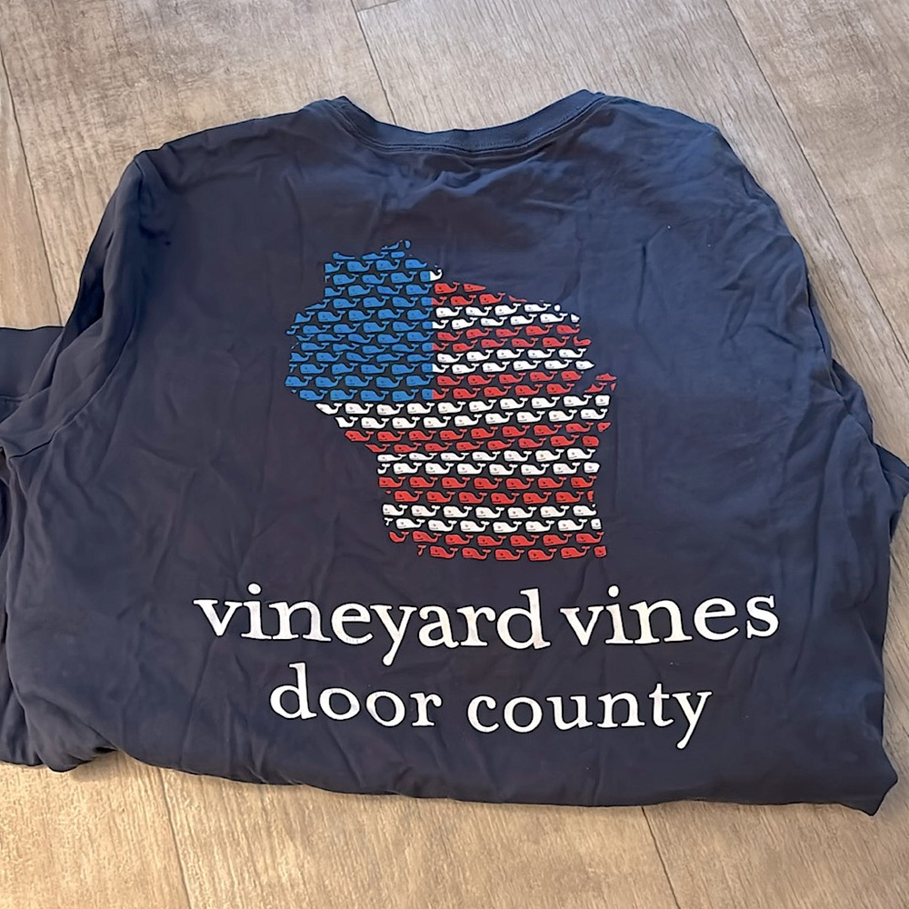 Vineyard vines long sleeve shirt